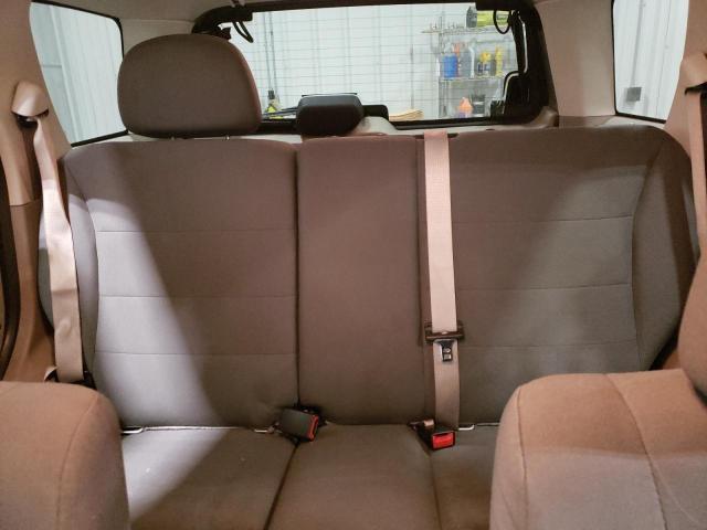 Photo 10 from auction – 2010 FORD ESCAPE XLS with VIN 1FMCU9C70AKD28583