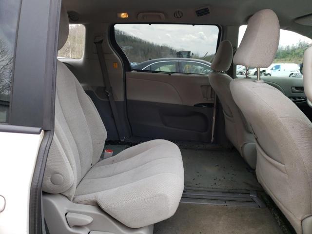 Photo 11 from auction – 2013 TOYOTA SIENNA LE with VIN 5TDKK3DC3DS301101
