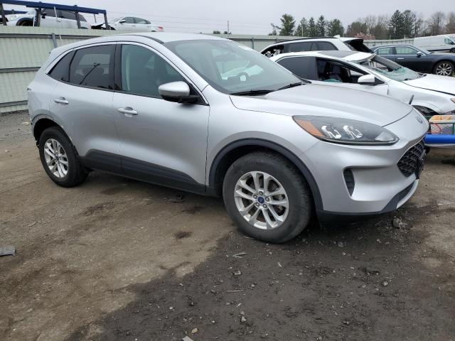 Photo 4 from auction – 2020 FORD ESCAPE SE with VIN 1FMCU9G63LUA21031
