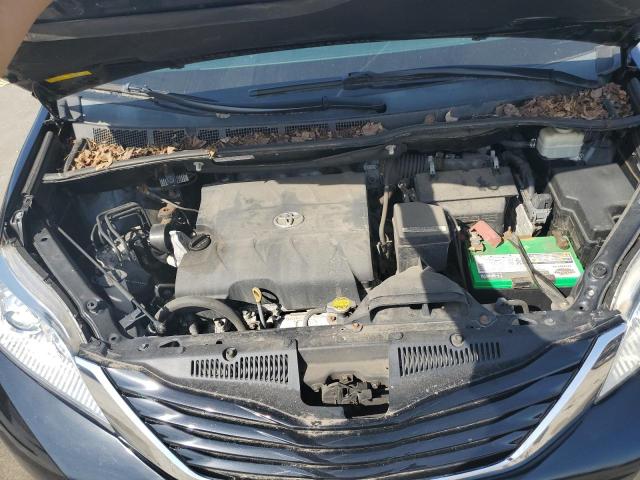 Photo 12 from auction – 2015 TOYOTA SIENNA LE with VIN 5TDKK3DC5FS674675