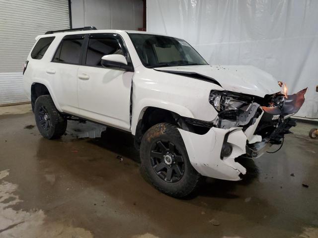 Photo 4 from auction – 2021 TOYOTA 4RUNNER SR with VIN JTEBU5JR3M5838468