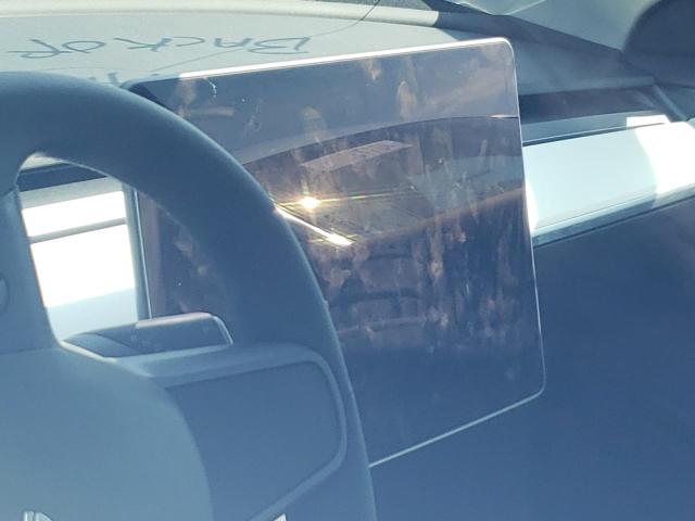 Photo 9 from auction – 2022 TESLA MODEL 3 with VIN 5YJ3E1EB8NF231218