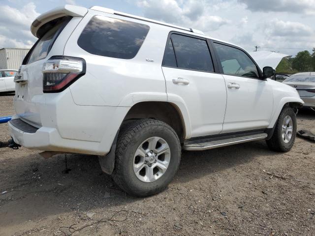 Photo 3 from auction – 2016 TOYOTA 4RUNNER SR with VIN JTEZU5JR8G5137587