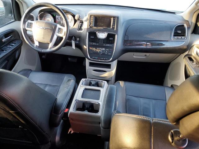 Photo 8 from auction – 2016 CHRYSLER TOWN & COU with VIN 2C4RC1BG5GR301071