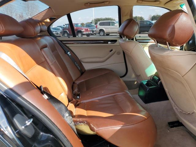 Photo 10 from auction – 2004 BMW 325 I with VIN WBAET37494NJ45647