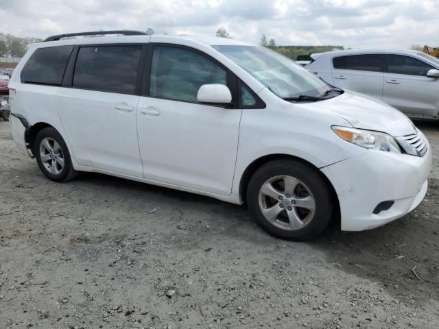 Photo 4 from auction – 2015 TOYOTA SIENNA LE with VIN 5TDKK3DCXFS594028