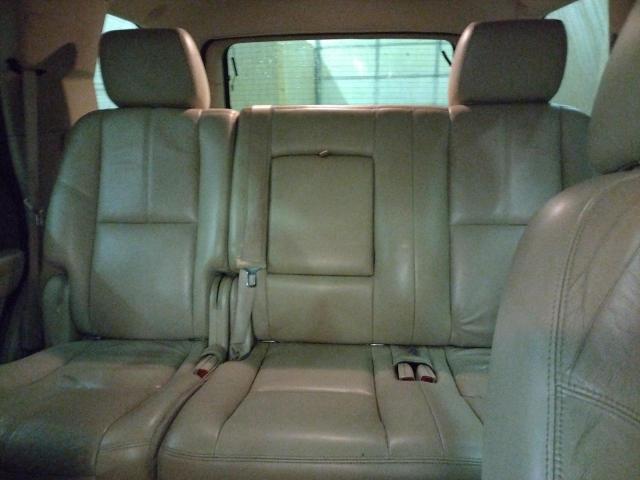 Photo 10 from auction – 2011 CHEVROLET TAHOE K150 with VIN 1GNSKBE02BR302158