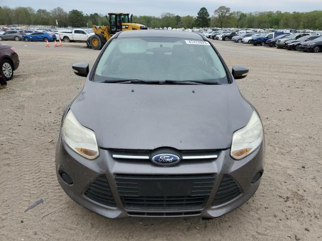 Zdjęcie 5 z aukcji – 2013 FORD FOCUS SE z VIN 1FADP3K26DL269627