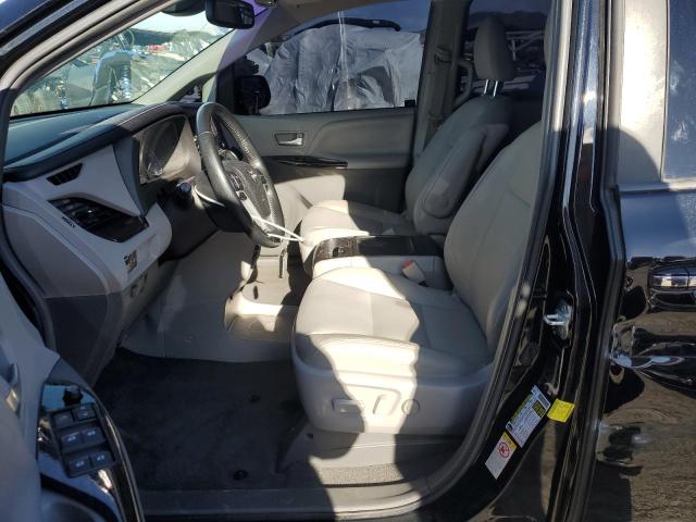 Photo 7 from auction – 2018 TOYOTA SIENNA XLE with VIN 5TDYZ3DC9JS943517