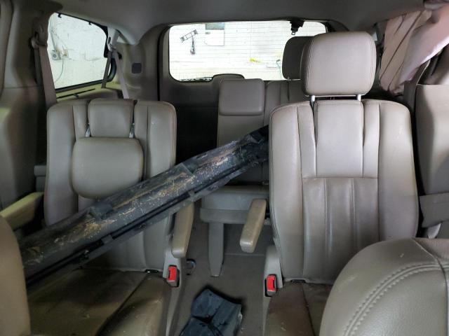 Photo 10 from auction – 2015 CHRYSLER TOWN & COU with VIN 2C4RC1BG0FR583277