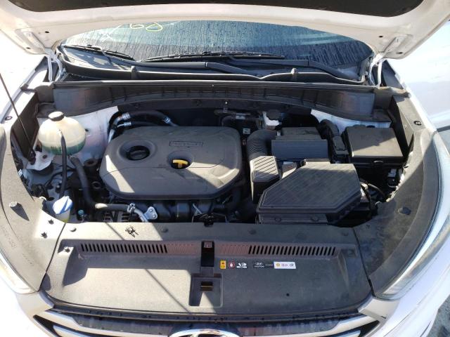 Photo 11 from auction – 2017 HYUNDAI TUCSON SE with VIN KM8J23A44HU343184