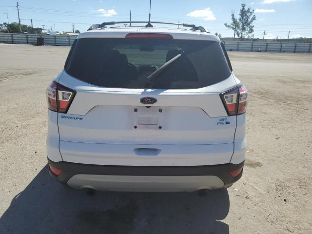 Photo 6 from auction – 2018 FORD ESCAPE SE with VIN 1FMCU9GD2JUD40528