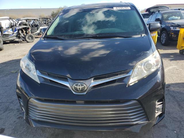 Photo 5 from auction – 2018 TOYOTA SIENNA XLE with VIN 5TDYZ3DC9JS943517