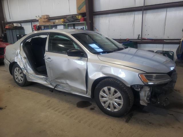 Photo 4 from auction – 2013 VOLKSWAGEN JETTA BASE with VIN 3VW1K7AJ9DM415770