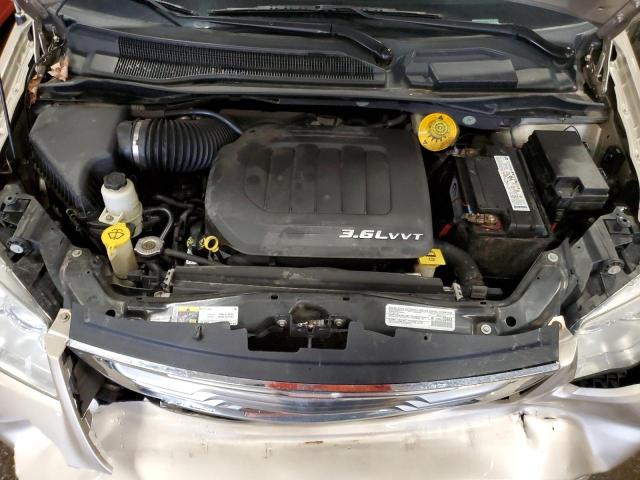 Photo 12 from auction – 2014 CHRYSLER TOWN & COU with VIN 2C4RC1BG6ER436542