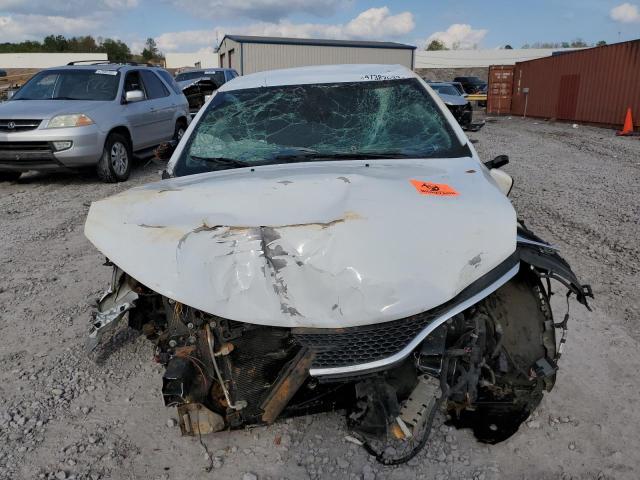 Photo 5 from auction – 2015 CHRYSLER 200 LIMITE with VIN 1C3CCCAB8FN655528