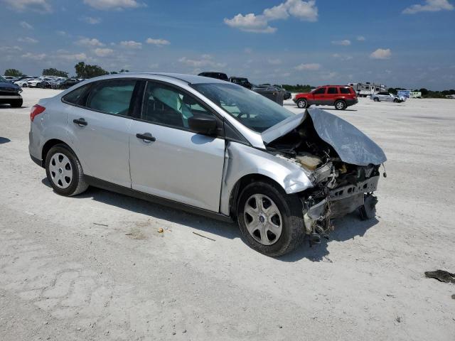 Photo 4 from auction – 2012 FORD FOCUS S with VIN 1FAHP3E26CL104320