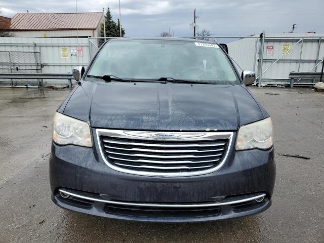 Photo 5 from auction – 2013 CHRYSLER TOWN & COU with VIN 2C4RC1CG2DR768040