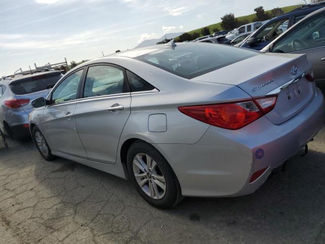 Photo 2 from auction – 2014 HYUNDAI SONATA GLS with VIN 5NPEB4AC1EH893497