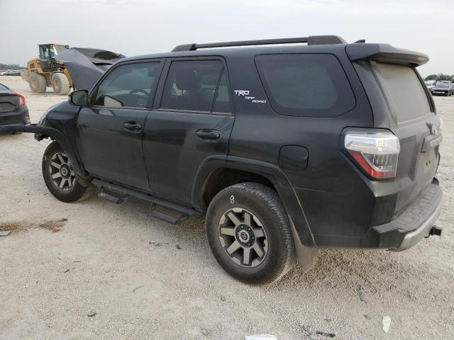 Photo 2 from auction – 2020 TOYOTA 4RUNNER SR with VIN JTEBU5JR3L5822172
