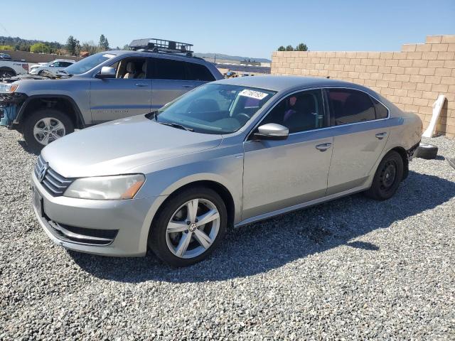 VOLKSWAGEN PASSAT S 2014 with VIN 1VWAT7A3XEC043194 - Photo from auction