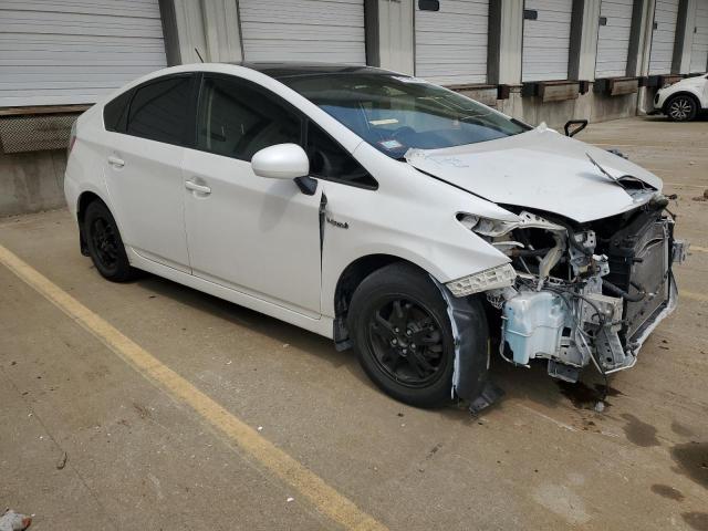 Photo 4 from auction – 2013 TOYOTA PRIUS with VIN JTDKN3DU3D5608516