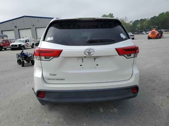 Photo 6 from auction – 2017 TOYOTA HIGHLANDER with VIN 5TDZARFH7HS031311