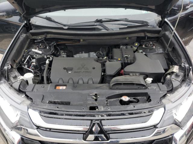 Photo 12 from auction – 2018 MITSUBISHI OUTLANDER with VIN JA4AZ3A33JZ034896