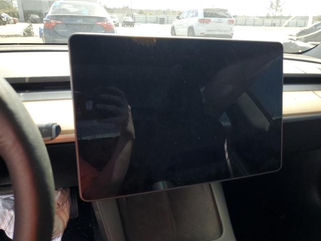 Photo 9 from auction – 2022 TESLA MODEL 3 with VIN 5YJ3E1EA2NF190687