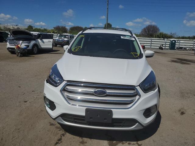 Photo 5 from auction – 2018 FORD ESCAPE SE with VIN 1FMCU9GD2JUD40528