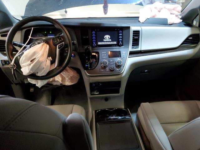 Photo 8 from auction – 2020 TOYOTA SIENNA XLE with VIN 5TDDZ3DC6LS241432