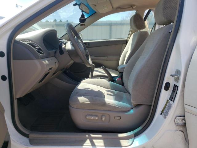 Photo 7 from auction – 2004 TOYOTA CAMRY LE with VIN 4T1BE32KX4U307163