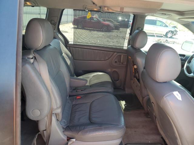 Photo 11 from auction – 2005 TOYOTA SIENNA-V6 with VIN 5TDZA22C15S303400