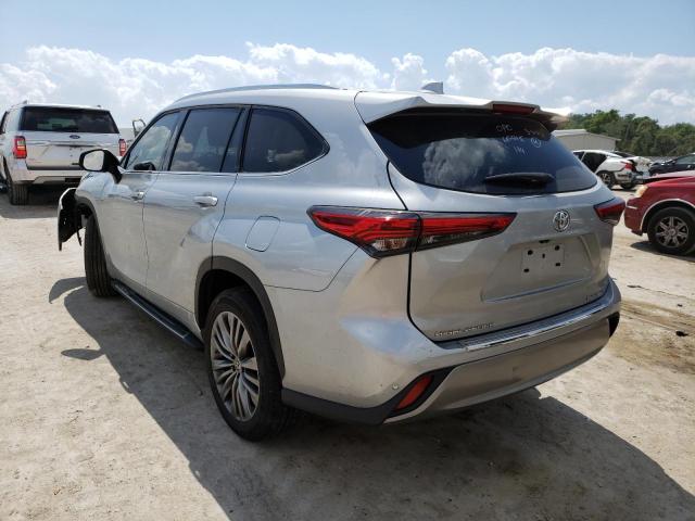 Photo 2 from auction – 2022 TOYOTA HIGHLANDER with VIN 5TDFZRAH2NS090703
