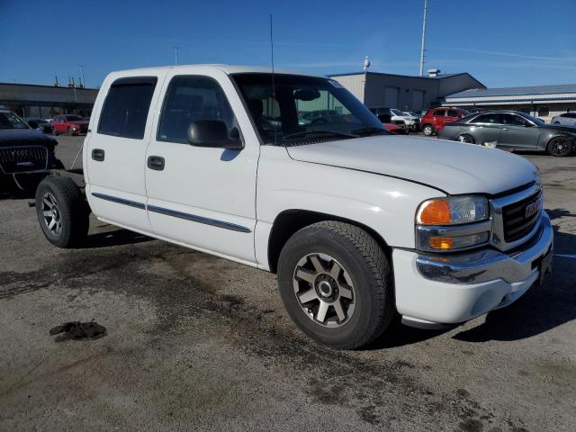Photo 4 from auction – 2005 GMC NEW SIERRA with VIN 2GTEC13T851222631