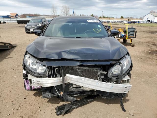 Photo 5 from auction – 2017 HONDA CIVIC LX with VIN 19XFC2F50HE036435