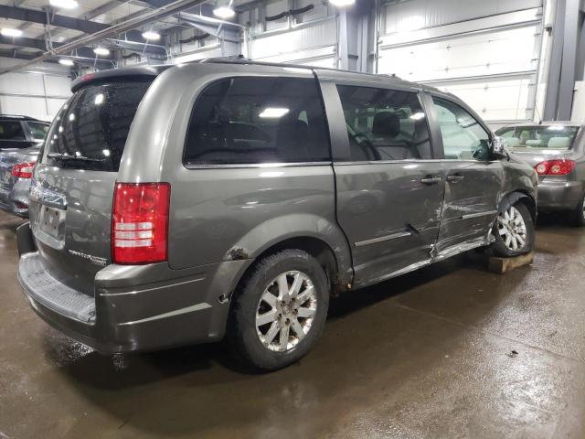 Photo 3 from auction – 2010 CHRYSLER TOWN & COU with VIN 2A4RR8DX8AR454565