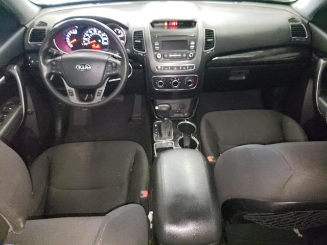 Photo 8 from auction – 2015 KIA SORENTO LX with VIN 5XYKT3A63FG588791