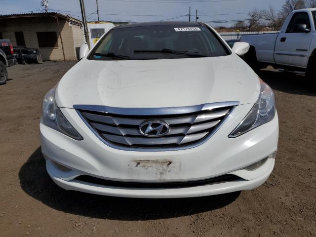 Photo 5 from auction – 2013 HYUNDAI SONATA SE with VIN 5NPEC4AC0DH618215