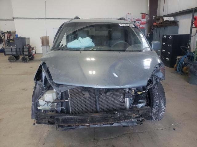 Photo 5 from auction – 2010 TOYOTA SIENNA CE with VIN 5TDKK4CC1AS293485