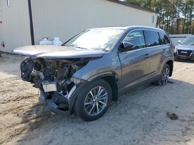 TOYOTA HIGHLANDER 2017 с VIN 5TDJZRFH4HS467569 - Фото с аукциона