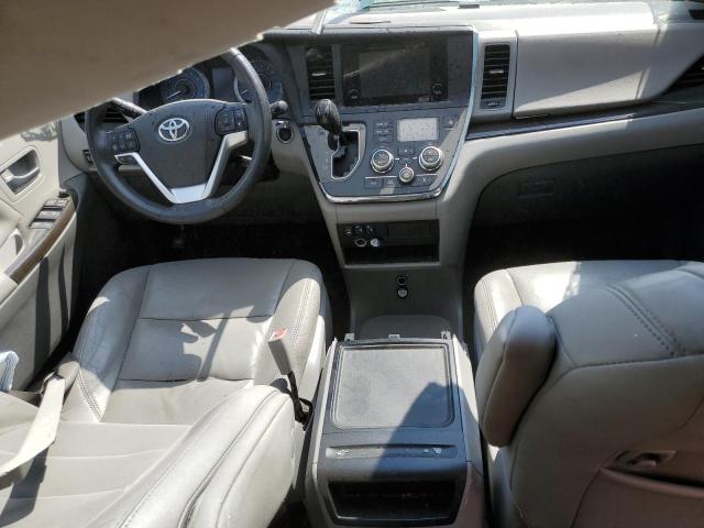 Photo 8 from auction – 2017 TOYOTA SIENNA XLE with VIN 5TDYZ3DC0HS887431
