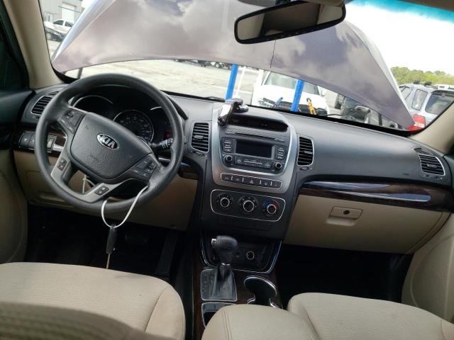 Photo 8 from auction – 2015 KIA SORENTO LX with VIN 5XYKTCA68FG641467