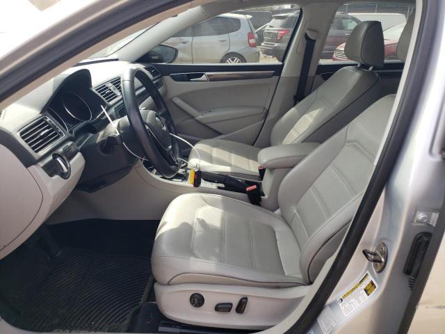 Photo 7 from auction – 2016 VOLKSWAGEN PASSAT SE with VIN 1VWBS7A34GC058705