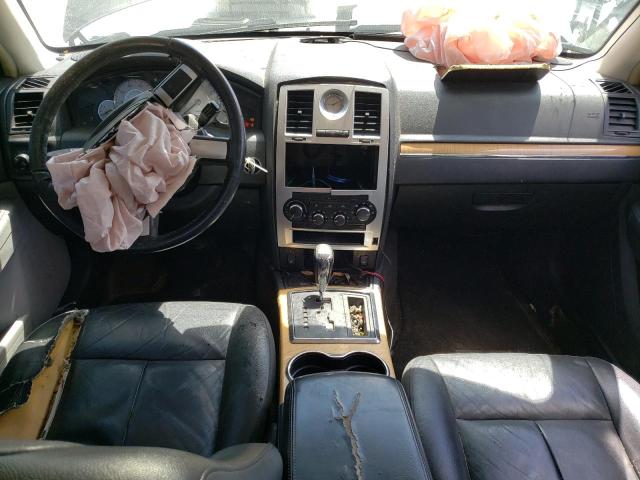 Photo 8 from auction – 2008 CHRYSLER 300 LIMITE with VIN 2C3KA33G08H294706