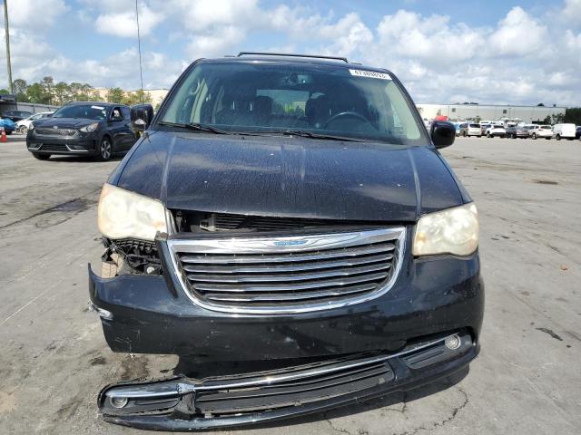 Photo 5 from auction – 2014 CHRYSLER TOWN & COU with VIN 2C4RC1BG4ER132190