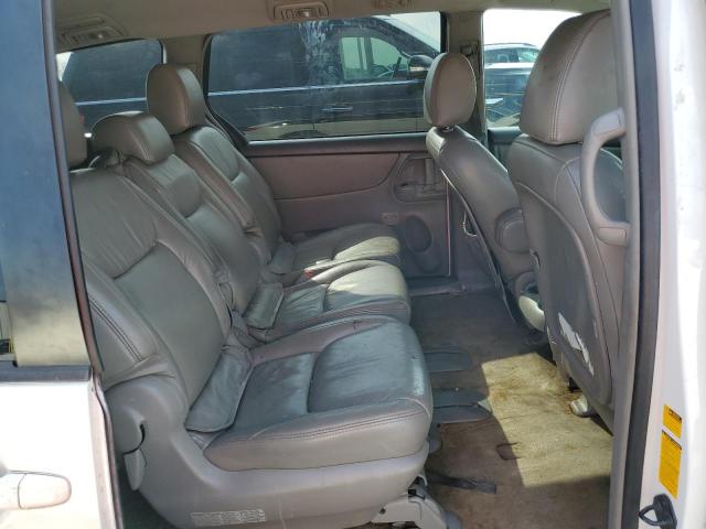 Photo 11 from auction – 2010 TOYOTA SIENNA CE with VIN 5TDKK4CC6AS321426