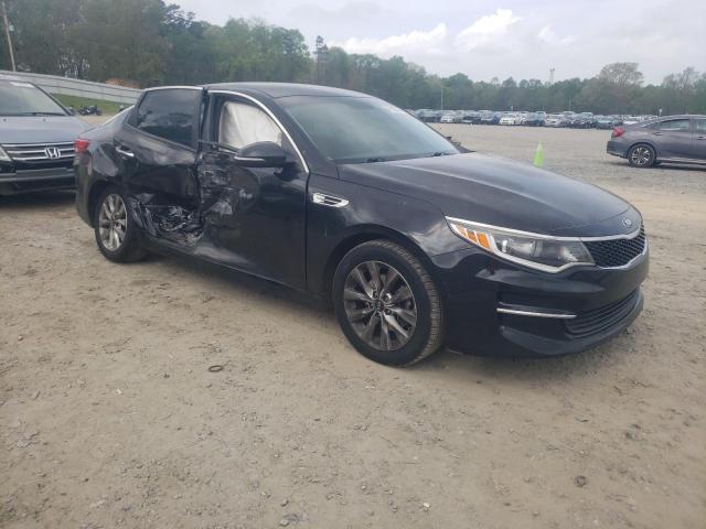Photo 4 from auction – 2017 KIA OPTIMA LX with VIN 5XXGT4L32HG124493
