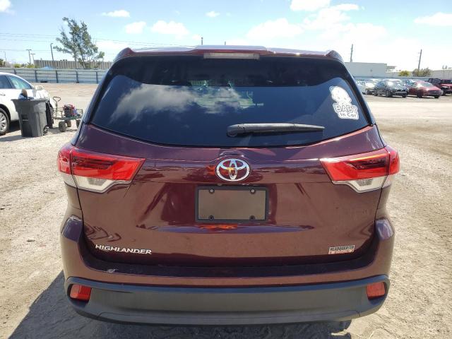 Photo 6 from auction – 2018 TOYOTA HIGHLANDER with VIN 5TDZARFH2JS041413