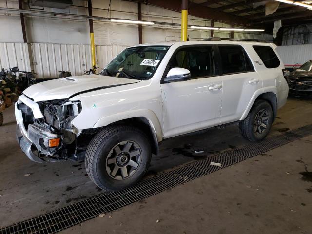 TOYOTA 4RUNNER SR 2019 with VIN JTEBU5JR2K5697065 - Photo from auction